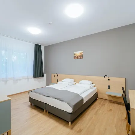 Rákóczi Hotel, Tábor és Rendezvényközpont 3*