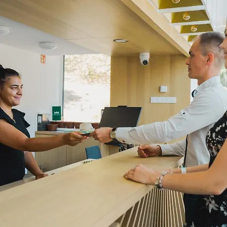 Rakoczi Hotel, Tabor Es Rendezvenykoezpont Sátoraljaújhely