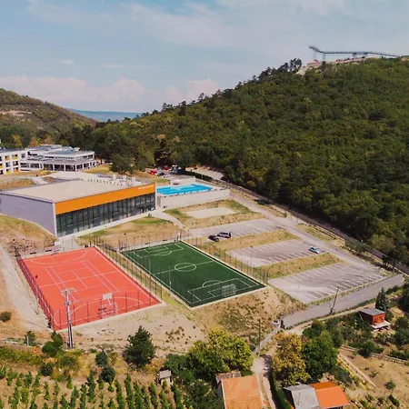 Rakoczi Hotel, Tabor Es Rendezvenykoezpont Satoraljaujhely