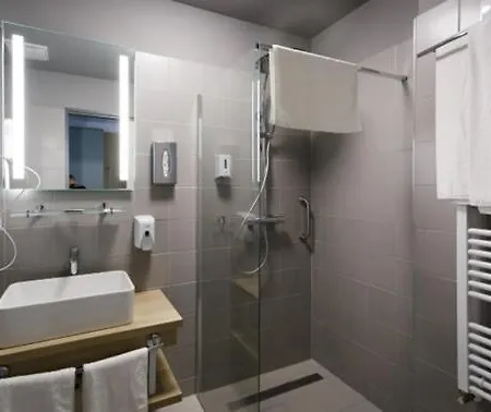 Rakoczi Hotel, Tabor Es Rendezvenykoezpont Satoraljaujhely
