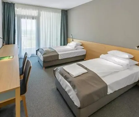 Rakoczi Hotel, Tabor Es Rendezvenykoezpont Hotel 3*