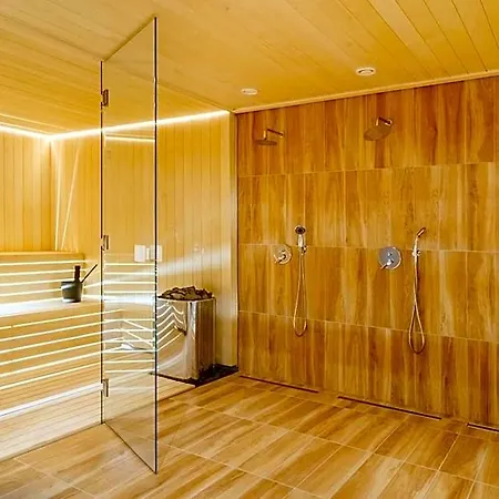 Rakoczi Hotel, Tabor Es Rendezvenykoezpont Ξενοδοχείο 3*