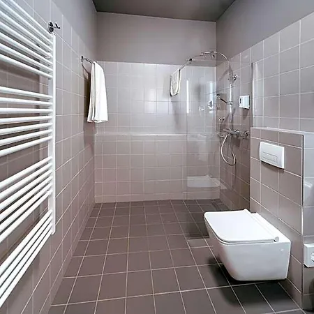 Rakoczi Hotel, Tabor Es Rendezvenykoezpont Sátoraljaújhely