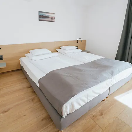 Rakoczi Hotel, Tabor Es Rendezvenykoezpont Sátoraljaújhely